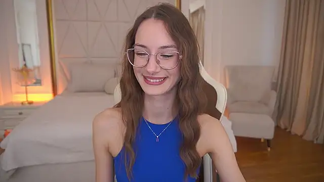 CozyMell online show from February 23, 2:16 pm