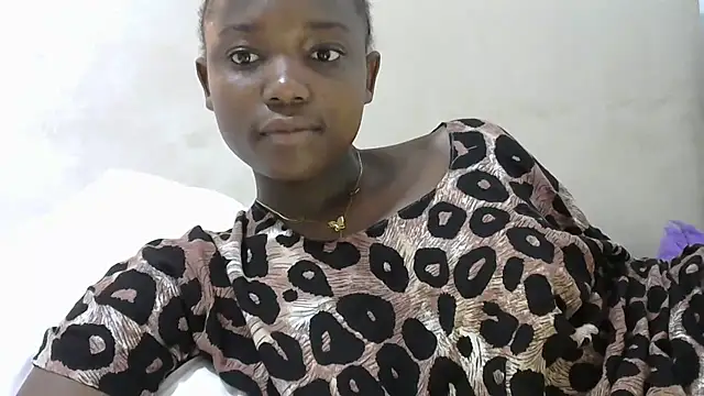 Latiffagodess online show from September 25, 11:09 am