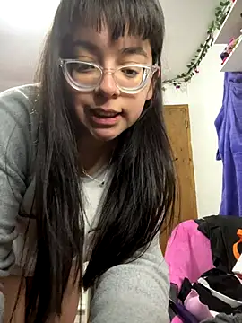 indiegirl666 online show from October 22, 5:45 am