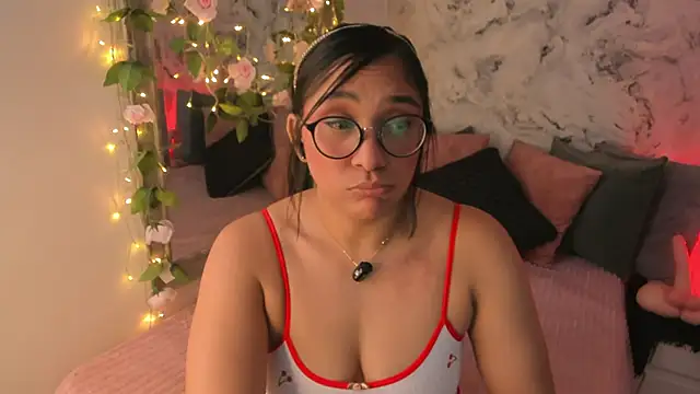 Bella desi  online show from June 11, 3:09 pm