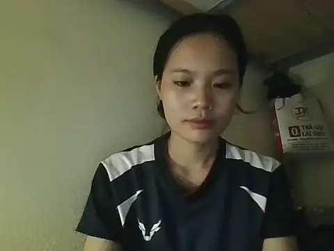 Snapshot of Be-MyMy chatting on October 4, 9:26 am Be-MyMy online show from October 4, 9:26 am