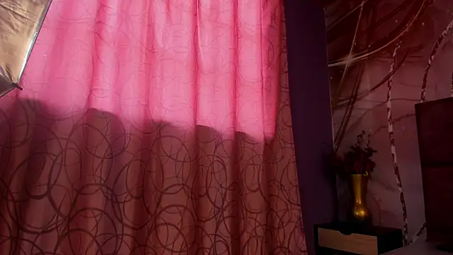 Yelena mutiz online show from October 1, 2:00 pm