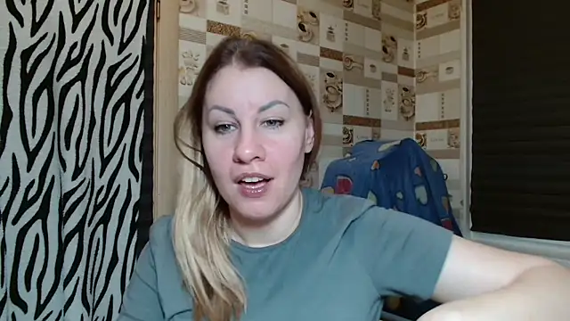 TherestlessKitty online show from April 10, 10:27 pm