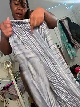 Goddess Nafeesha online show from February 2, 10:09 pm