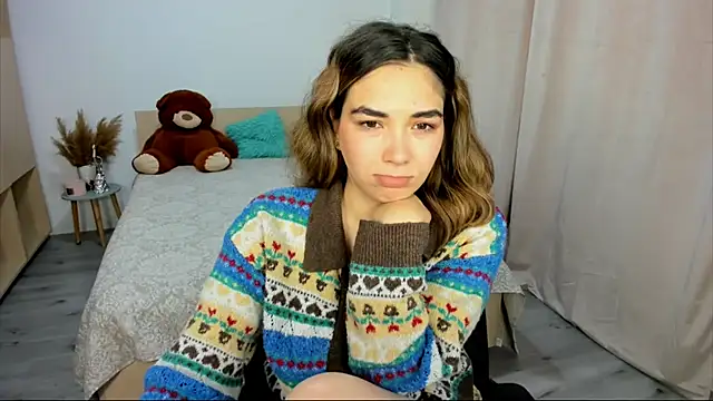 Alexa Dolly12 online show from October 16, 8:28 am