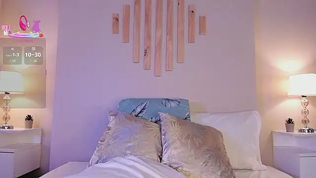 Snapshot of VictoriaNoah_ chatting on September 23, 7:56 pm VictoriaNoah online show from September 23, 7:56 pm