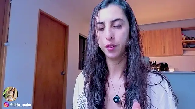 Snapshot of Lilith_malum chatting on October 22, 10:59 pm Lilith malum online show from October 22, 10:59 pm
