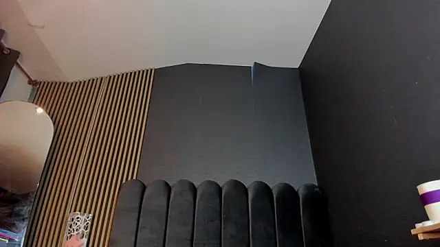 Nicolette ks  online show from March 20, 6:18 am