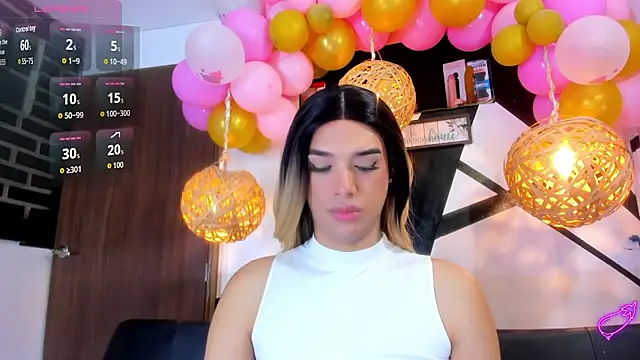 victoria aleia  online show from November 4, 1:43 am