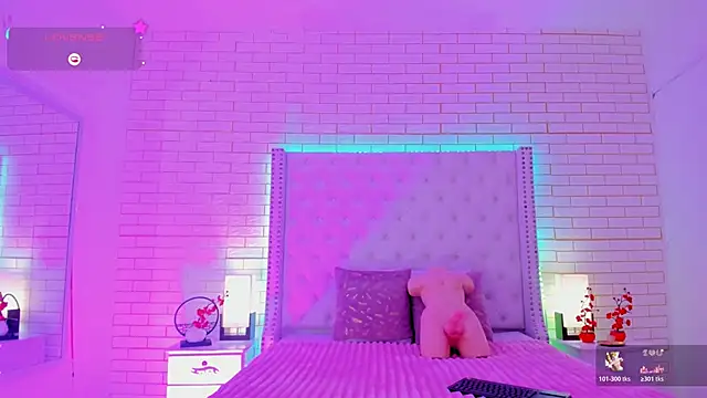 Coco Balenciaga  online show from March 28, 11:54 am