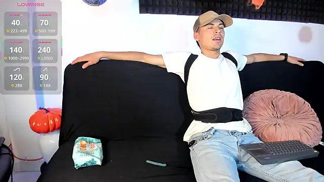 on tefa online show from October 23, 10:38 pm