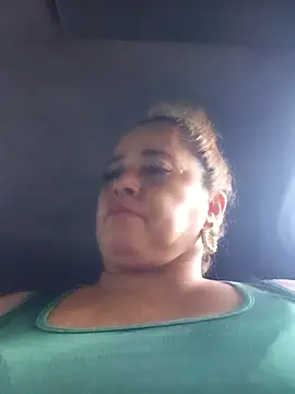 Snapshot of natally_ross21 chatting on October 24, 10:39 pm natally ross21 online show from October 24, 10:39 pm