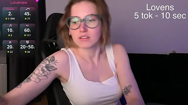 Sexy Sweets online show from July 20, 7:25 pm