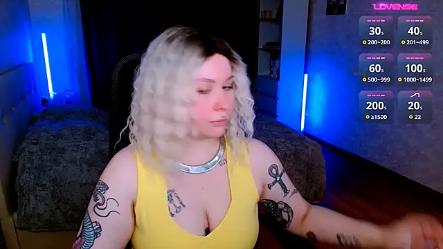 Snow-White  online show from November 30, 10:14 pm