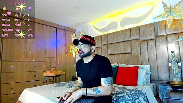 petterwilly1 online show from January 15, 11:11 pm