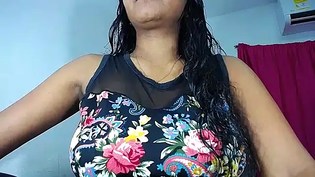 Sashabreck online show from June 7, 2:51 am