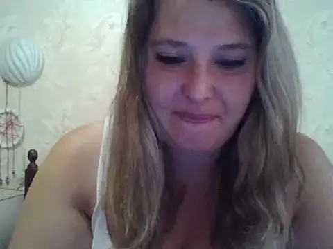 ParisMimi online show from September 14, 5:49 am