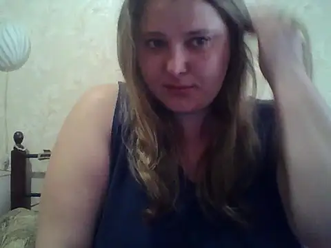 ParisMimi online show from April 28, 9:02 am