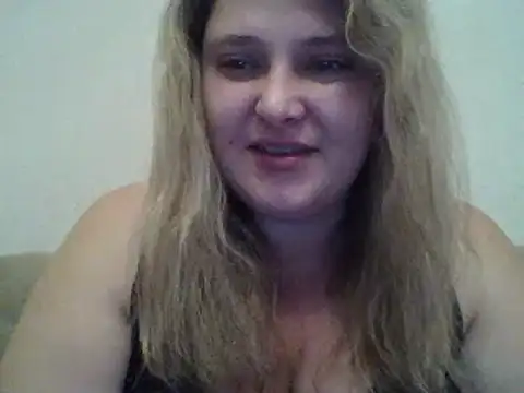 ParisMimi online show from November 20, 8:15 am