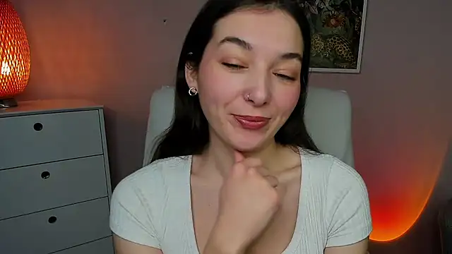 Meagn Extasy online show from November 21, 8:05 am