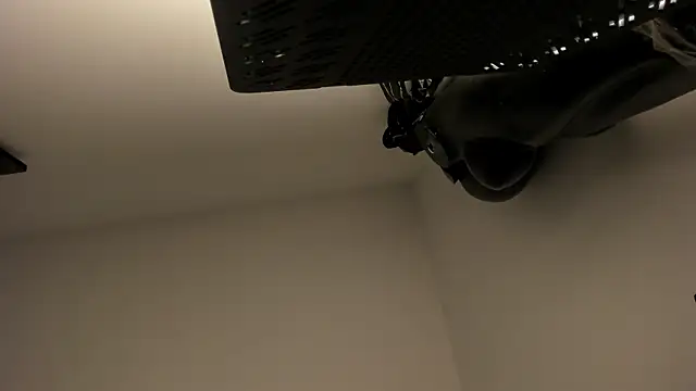 selene red  online show from October 21, 5:06 pm