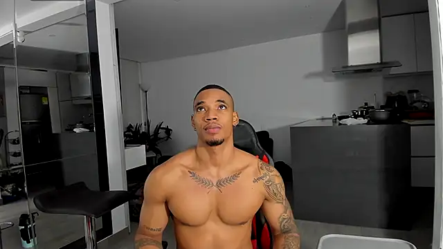 TROYWESLY- online show from November 25, 10:54 pm