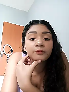 heleny901 online show from December 2, 7:05 pm