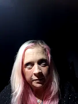 chubby british blonde uk online show from February 8, 2:59 am