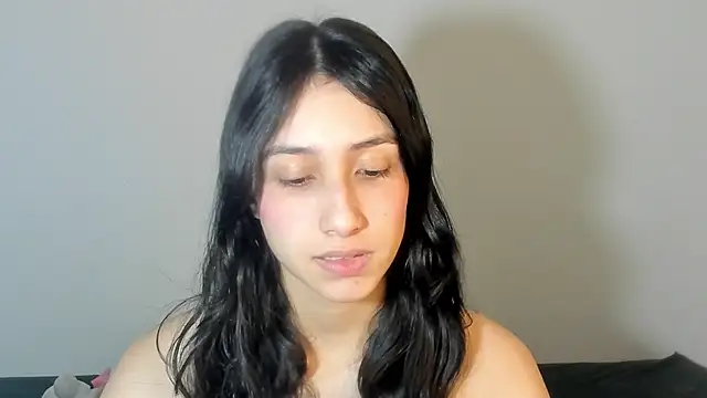 Snapshot of ericbana__ chatting on October 30, 2:25 am ericbana online show from October 30, 2:25 am