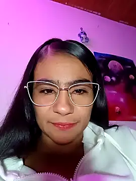 Leslly  online show from February 7, 10:08 am