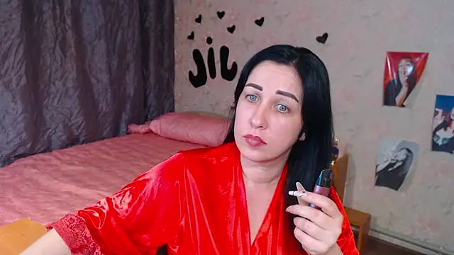 JillStevens online show from December 4, 3:46 pm