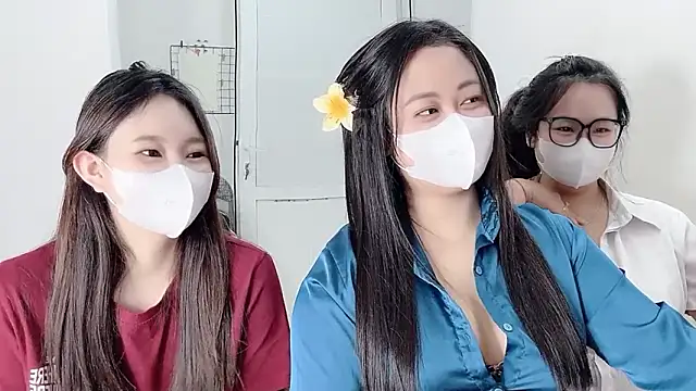 Bamboo Swetie online show from February 1, 7:12 pm