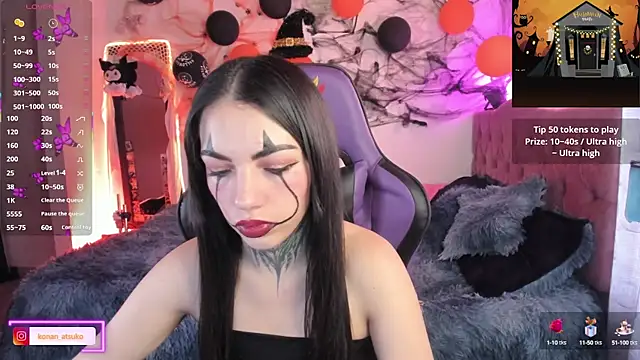 Snapshot of Alice_ch1 chatting on October 18, 5:15 pm Alice ch1 online show from October 18, 5:15 pm