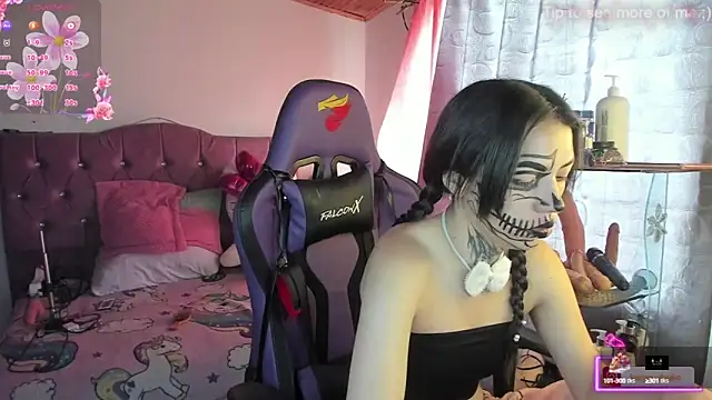 Snapshot of Alice_ch1 chatting on September 25, 4:06 pm Alice ch1 online show from September 25, 4:06 pm