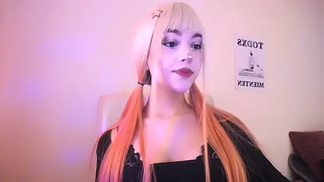 elektraa sky11 online show from April 23, 9:28 pm