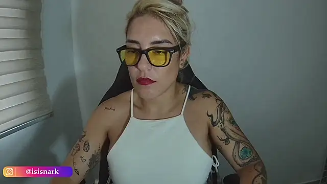 ValkyriaRose online show from January 16, 10:28 pm