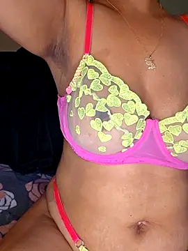 Lunadelisla online show from December 14, 7:36 am