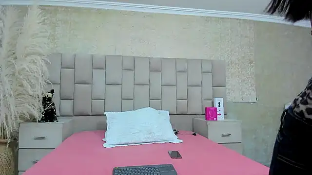 EmmaTorres  online show from January 16, 11:01 pm