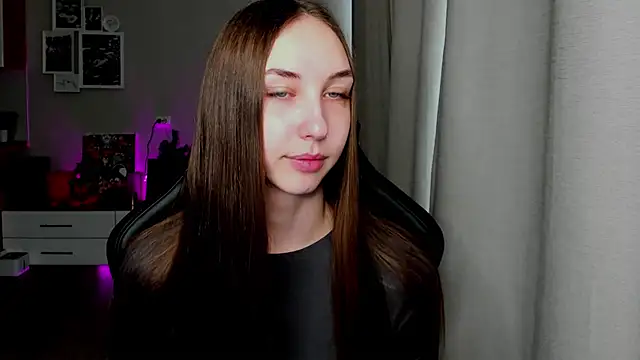 Sm0ly online show from April 28, 2:27 am