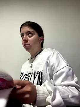 Cloew Marz online show from November 20, 10:22 pm