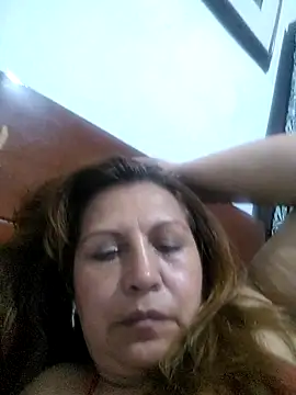 Kazsandraa online show from October 14, 6:05 am