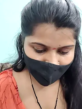 Snapshot of Hotty-simran chatting on October 2, 8:30 am Hotty-simran online show from October 2, 8:30 am