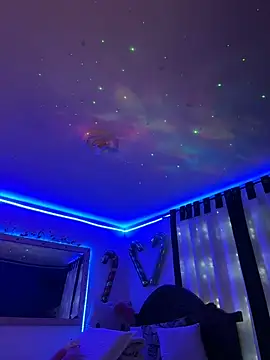 touchm cockhard online show from November 18, 11:59 pm