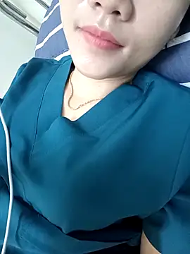 Body sexygirl online show from May 13, 4:18 am
