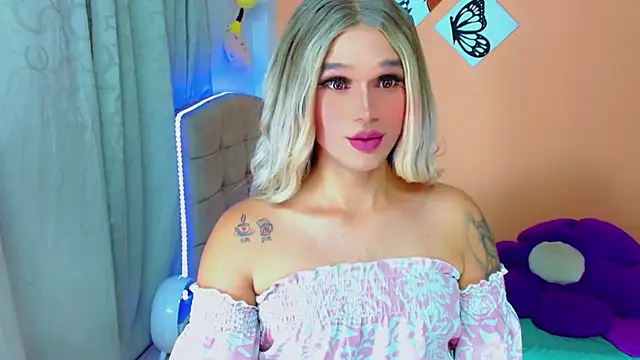 TaylorMon online show from November 5, 1:22 am