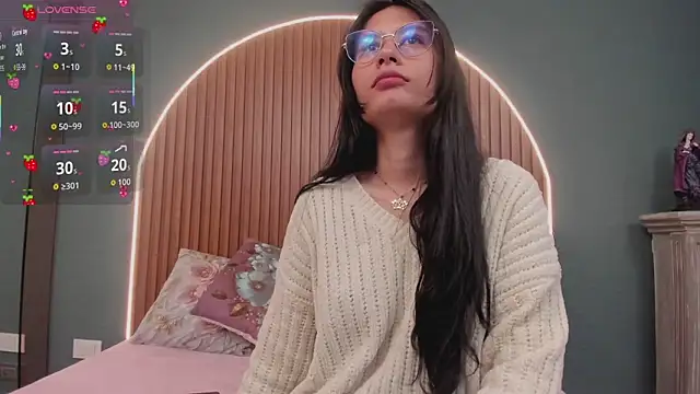 NayeCloud online show from November 15, 4:13 am