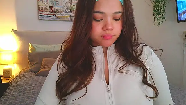 Daisy Brown01 online show from July 13, 12:17 pm