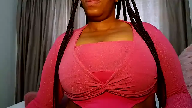 SexyFreaky  online show from February 3, 9:14 am