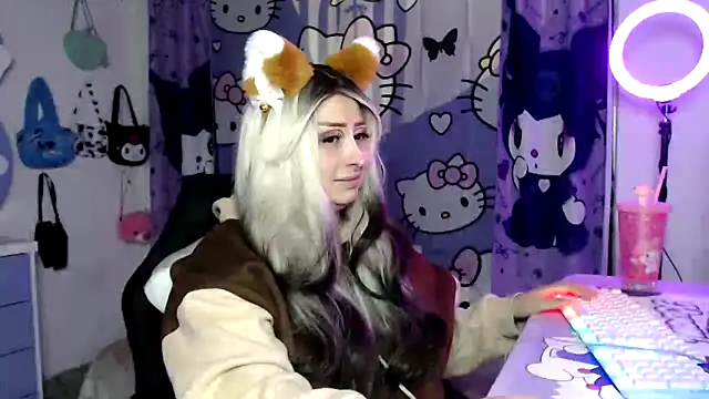 lussyevans24 online show from November 21, 7:43 am