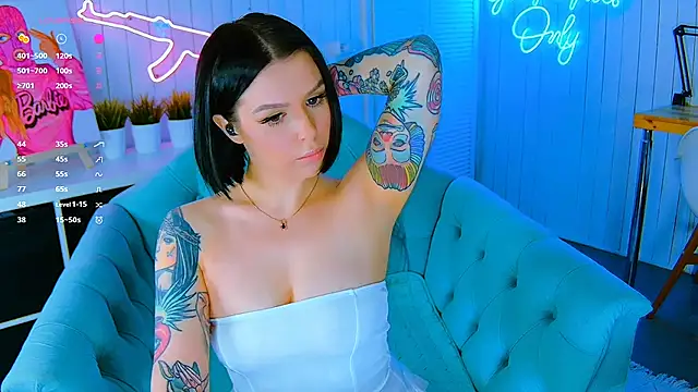 My toys pink online show from April 2, 9:34 pm